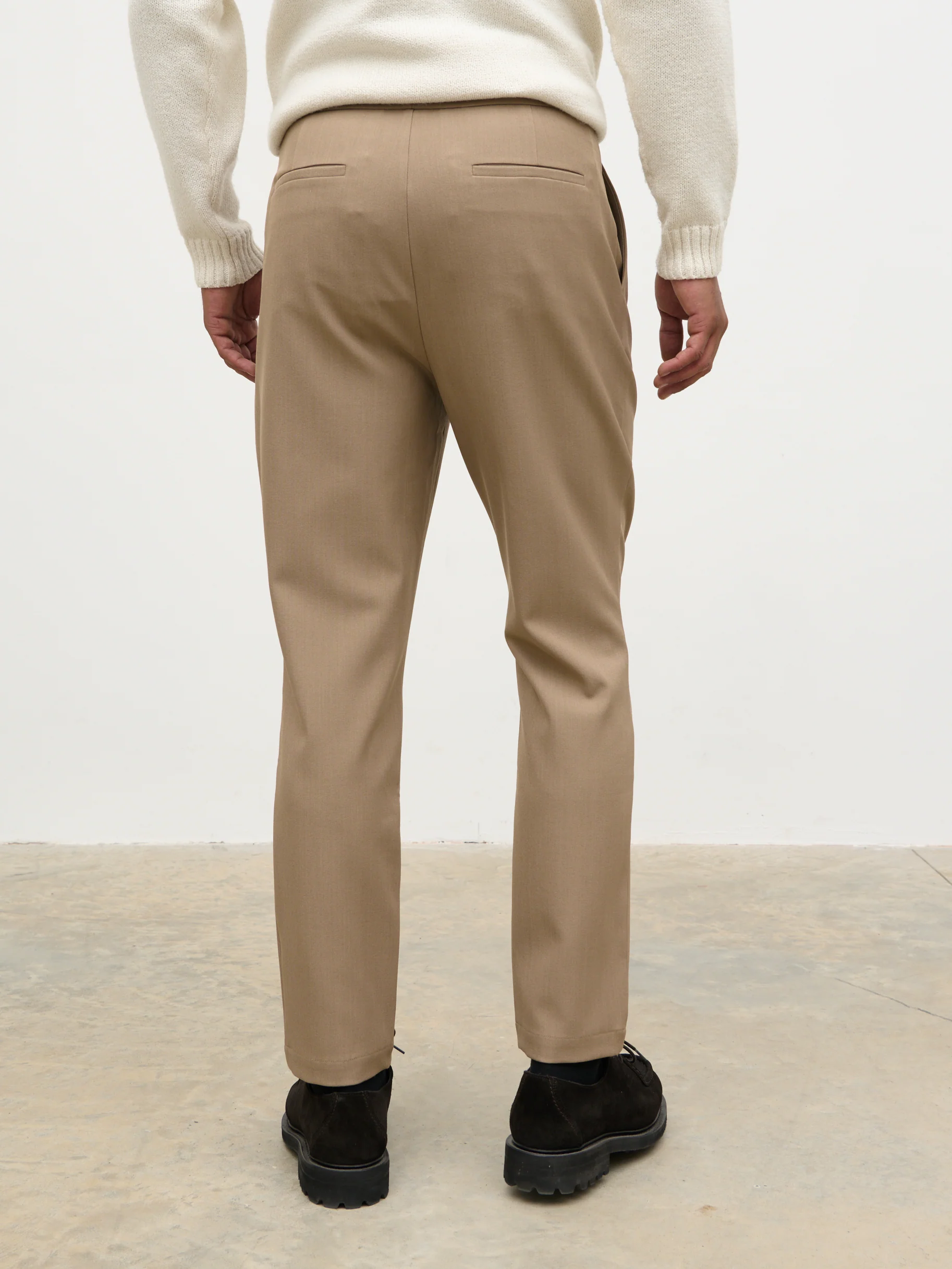 Axton Tailored Trousers - Dark Beige - Image 5