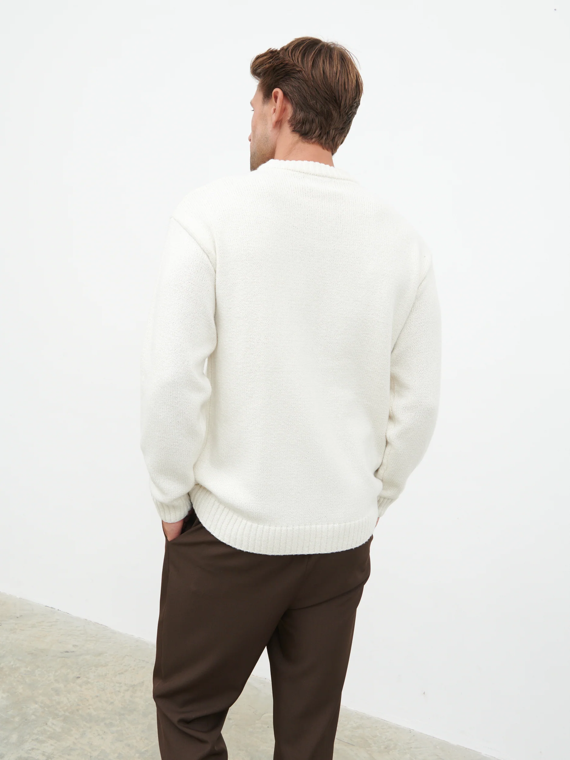 Banks Crew Neck Knit Jumper - Cream - Image 8
