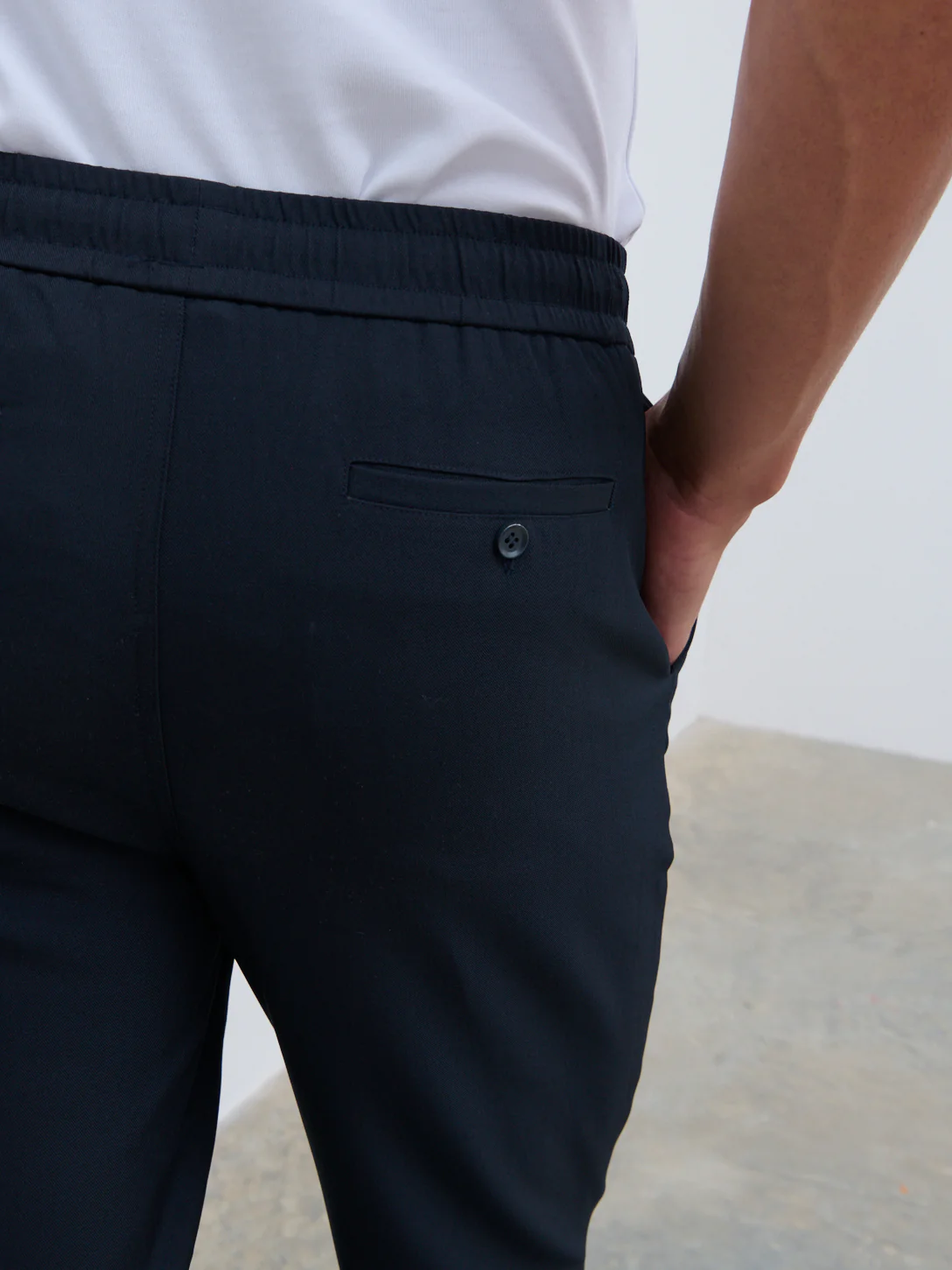 Hudson Drawstring Trousers - Navy - Image 5