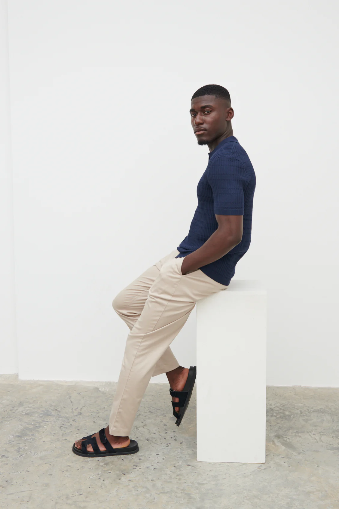 Oliver Zipped Knit Polo - Navy - Image 3