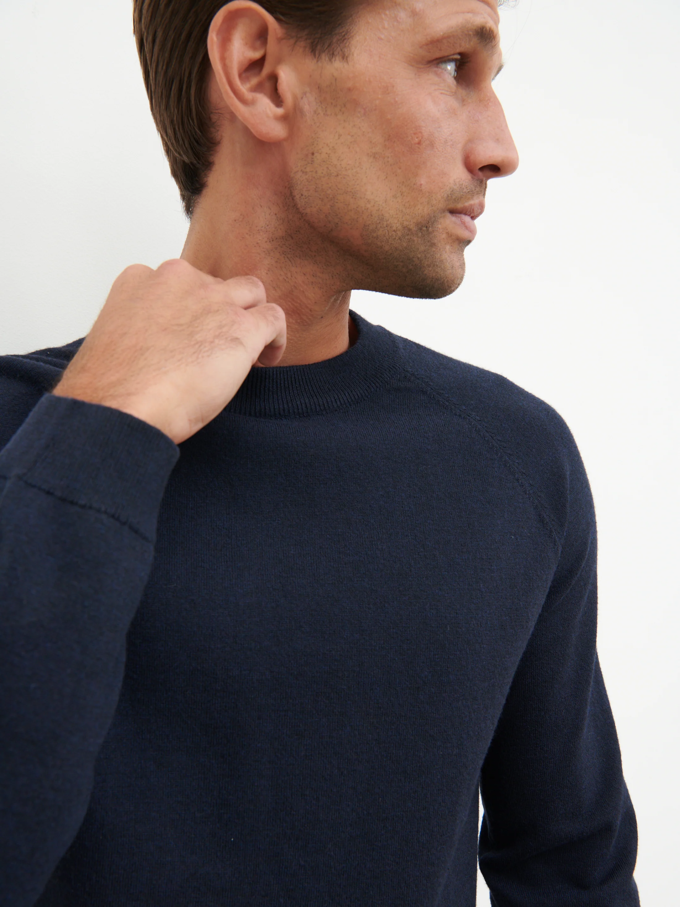Wyatt Crew Neck Knit Jumper - Navy - Image 4
